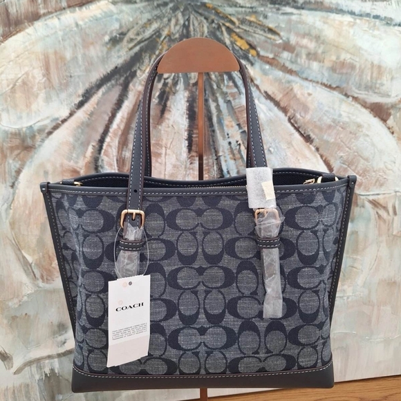 NEW with tag COACH Mollie tote Bag In Signature Chambray - Picture 3 of 12